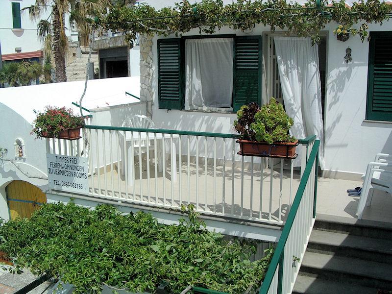 Blu Marine Casa A 10Mt Dalla Spiaggia Peschici Exterior foto